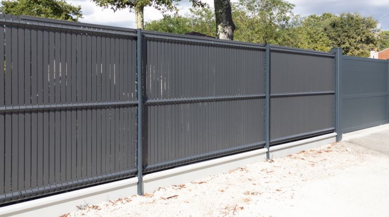 Aluminum Fence Painting
